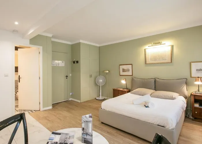 Charming Near Tour Eiffel Invalides Beaugrenelle דירה
